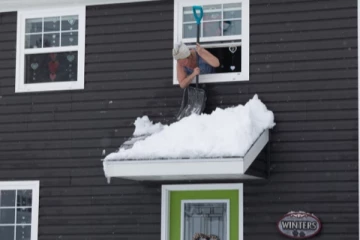 கனடாவில் இந்தப் பகுதியில் கடும் பனிப்பொழிவு