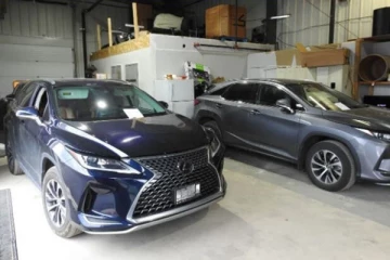 கனடாவில் திருடப்பட்ட பல சொகுசு வாகனங்கள் மீட்பு; திருடர்களுக்கு வலைவீசும் பொலிஸார்!