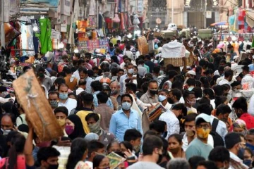 கட்டுப்பாடின்றி நடந்துக்கொள்ளும் மக்கள் - டிசம்பரில் மீண்டும் ஒரு அலை ஏற்படலாம்
