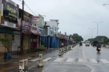 பல்கலை மாணவர்களின் போராட்டத்திற்கு ஆதரவு வழங்கும் நிமித்தம் முற்றாக முடங்கிய நகரங்கள்!