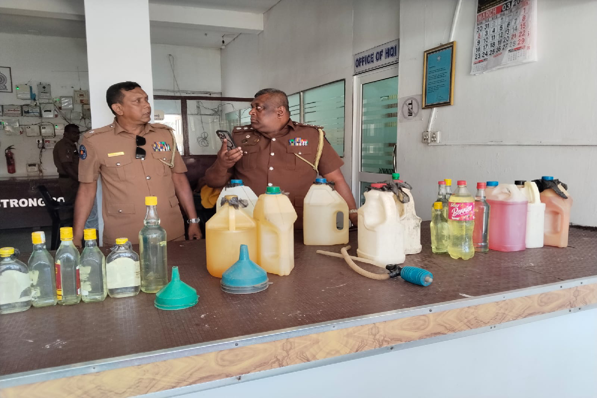 பெட்ரோலை சூட்சுமமாக பதுக்கி வைத்திருந்த இளம் பெண் கைது | Woman Arrested For Hoarding Petrol