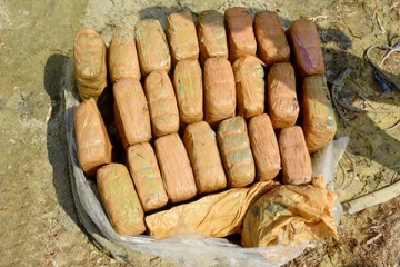 20 மில்லியன் மதிப்புள்ள கேரள கஞ்சாவை கைப்பற்றிய கடற்படையினர்