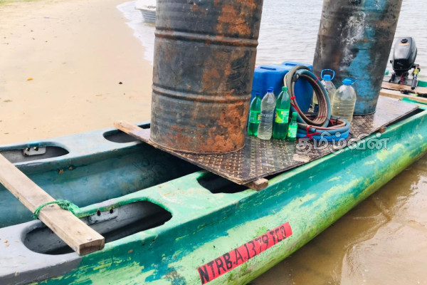 திருகோணமலை கடற்கரையில் 40 வயதுடைய ஒருவரின் சடலம் மீட்பு! | Body Recovered At Kinniya Beach திருகோணமலை கடற்கரையில் 40 வயதுடைய ஒருவரின் சடலம் மீட்பு! | Body Recovered At Kinniya Beach