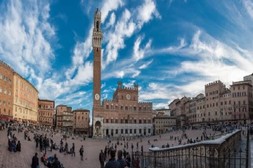 துருக்கியை தொடர்ந்து இத்தாலியை உலுக்கிய நிலநடுக்கம்!