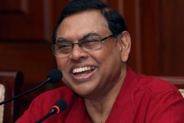 மிண்டும் அரசியலில் குதிக்கும் பசில் ராஜபக்ஷ; அமெரிக்காவில் இருந்தவாறு வியூகம்!