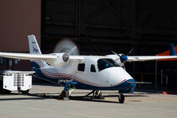 முதன்முறையாக மின்சார விமானத்தை பறக்கவிடவுள்ள நாசா! | Nasa Will Fly An Electric Plane For The First Time