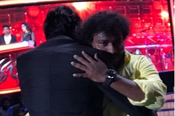 யோகிபாபுக்கு Surprise Gift கொடுத்த விஜய்! என்ன விலை தெரியுமா? ஷாக்காகிடாதீங்க