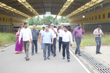 வவுனியா பொருளாதார வர்த்தக மையத்தை வினைத்திறனாக செயற்படுத்துவது தொடர்பில் ஆராய்வு(Photos)