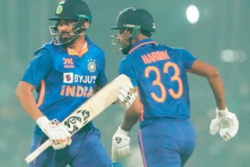 2-வது ஒருநாள் போட்டி : இலங்கையை வீழ்த்தி இந்தியா வெற்றி