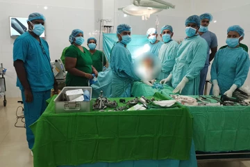 முல்லைத்தீவில் முக்கிய அறுவை சிகிச்சையை வெற்றிகரமாக முடித்துள்ள வைத்தியர்கள்