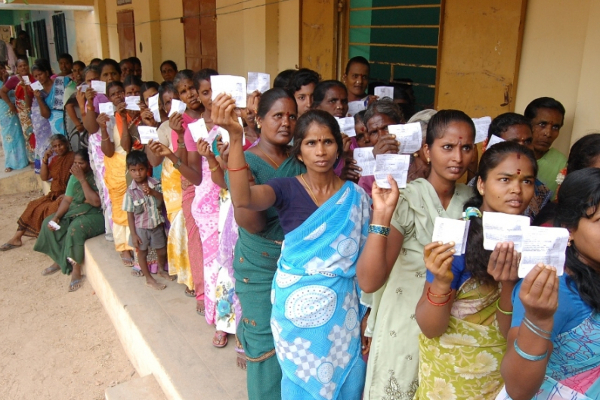 தேர்தல் களத்தில் பெண்களுக்கு இலவசங்கள் மட்டும்தானா ? களத்தில் இல்லையா? | Free Women Constituency Domain