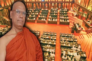 இரட்டைக் குடியுரிமை கொண்ட எம்பிக்கள் பதவி விலக வேண்டும்: சோபித தேரர்