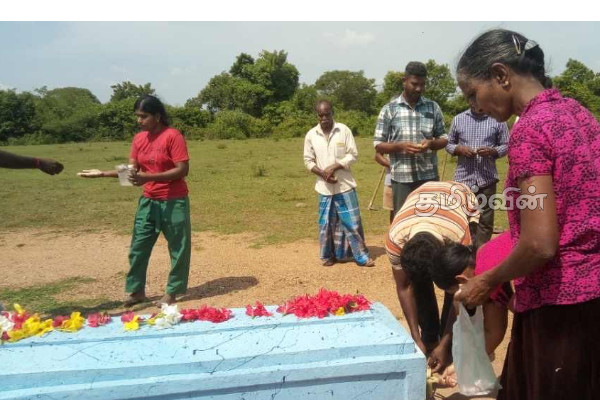 பண்டிவிரிச்சான் மாவீரர் துயிலும் இல்லத்தில் சிரமதான பணிகள் முன்னெடுப்பு | Pandivirican Maaweerar Tuyilum Illaam Ciramathanam பண்டிவிரிச்சான் மாவீரர் துயிலும் இல்லத்தில் சிரமதான பணிகள் முன்னெடுப்பு | Pandivirican Maaweerar Tuyilum Illaam Ciramathanam