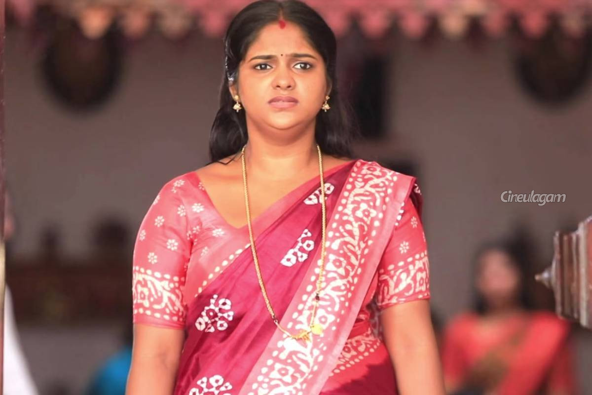 20 வயதில் திருமணம், பணம் நகை மோசடி, தகுதியற்றவர்... சின்ன மருமகள் சீரியல் நடிகை அதிர்ச்சி பதிவு | Serial Actress Swetha About Her Marriage Life 20 வயதில் திருமணம், பணம் நகை மோசடி, தகுதியற்றவர்... சின்ன மருமகள் சீரியல் நடிகை அதிர்ச்சி பதிவு | Serial Actress Swetha About Her Marriage Life