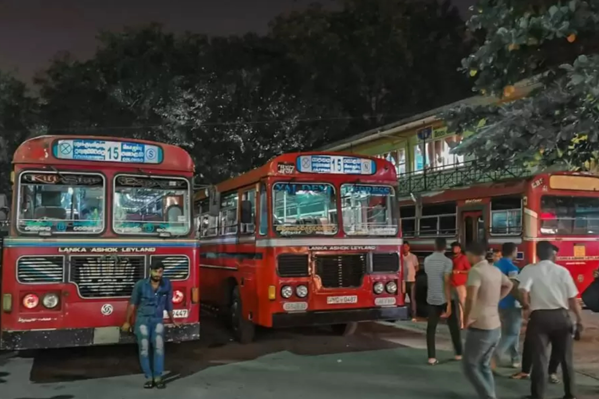 நள்ளிரவு முதல் பேருந்து கட்டணங்களில் ஏற்படவுள்ள மாற்றம் | Bus Ticket Prices To Increase New Prices