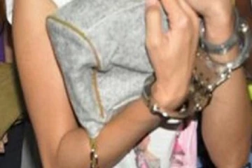 நீர்கொழும்பில் விடுதியொன்று சுற்றிவளைப்பு - பெண்கள் உள்ளிட்ட நால்வர் கைது