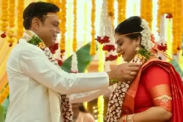 1500 கோடி சொத்துக்காக 60 வயது நடிகரை மணந்த பவித்ரா? முன்னாள் கணவர் அதிர்ச்சி புகார்