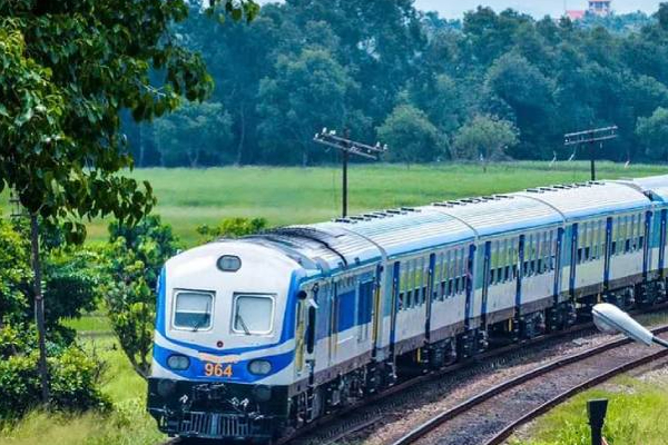 இலங்கை மக்களுக்கு வெளியான அதிர்ச்சிகரமான தகவல்! | Shocking Information People Of Sri Lanka Trains