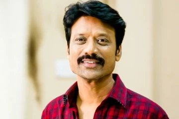 சீரியலில் களமிறங்குகின்றாரா எஸ்.ஜே.சூர்யா? பிரபல டிவி சீரியல் ஷூட்டிங் செட்டில் இருந்து லீக்கான புகைப்படம்... கடும் குழப்பத்தில் ரசிகர்கள்