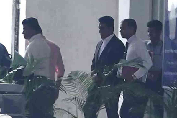 ஜொன்ஸ்டன் பெர்னாண்டோவுக்கு நீதிமன்றின் அதிரடி உத்தரவு | Former Minister Johnston Fernando Appears Fcid