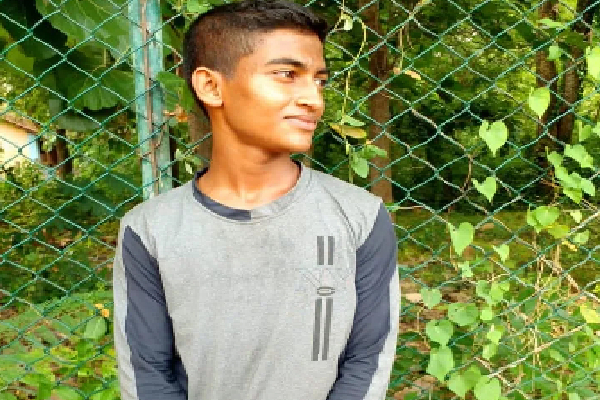 அனுராதபுரத்தில் இடம்பெற்ற சோகம்; 15 வயதுடைய மாணவனுக்கு நேர்ந்த நிலை! | Tragedy In Anuradhapuram A 15 Year Old Student