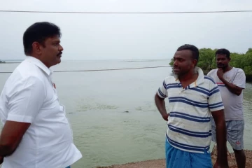 மன்னாரில் இராணுவத்தினரால் நிறுத்தப்பட்ட சிறு கடற்தொழிலுக்கு மீண்டும் அனுமதி (Photos)