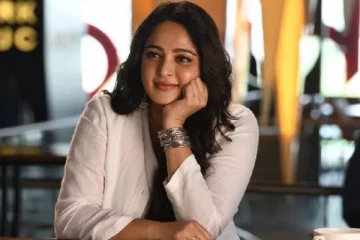 இனிமேலும் தள்ளிப்போட முடியாது - 42 வயதில் அனுஷ்காவிற்கு ரெடியாகும் திருமணம்..? இது confirm'ஆ..?