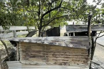 முல்லைத்தீவு லொத்தர் சீட்டு விற்பனை நிலையத்திற்கு தீ வைத்தது யார்?