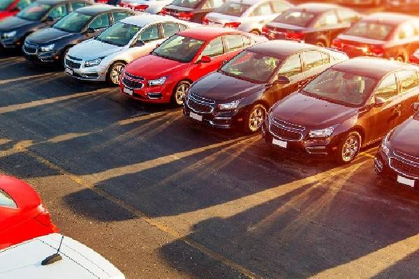 இலங்கைக்கு இறக்குமதி செய்யப்படவுள்ள 2,000 வாகனங்கள் | Govt Import 2000 Cabs For State Institutions Heads