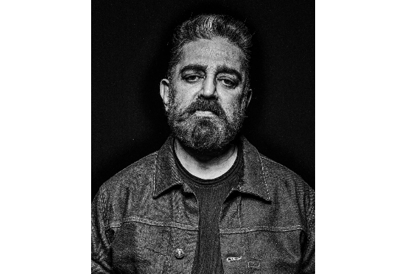 அச்சு அசல் நடிகர் கமல் ஹாசன் போலவே இருக்கும் நபர்.. புகைப்படத்தை பார்த்தால் ஷாக் ஆகிடுவீங்க | Kamal Haasan Look Alike Photo