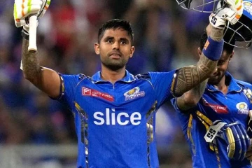 சூர்யகுமார் யாதவ் அதிரடி சதம்: ஹைதராபாத்தை வீழ்த்தி மும்பை அபார வெற்றி!