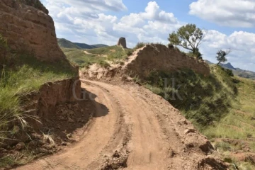 චීන මහා ප්‍රාකාරයට වුන දෙයින් චීනයම කැළඹෙයි.