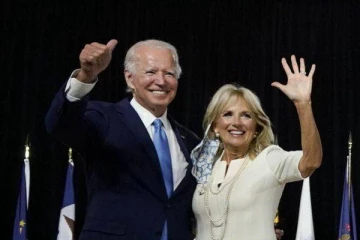 உக்ரைனுக்கு திடீர் பயணம் மேற்கொண்ட அமெரிக்க அதிபரின் மனைவி...எதற்காக தெரியுமா?