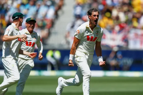 143 ஆண்டுகளில் முதல் முறை - ஆஷஸ் தொடரில் மோசமான சாதனையை படைத்த இங்கிலாந்து அவுஸ்திரேலியா | England Australia Worst Record In Ashes History 143 ஆண்டுகளில் முதல் முறை - ஆஷஸ் தொடரில் மோசமான சாதனையை படைத்த இங்கிலாந்து அவுஸ்திரேலியா | England Australia Worst Record In Ashes History