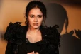 கருப்பு நிற உடையில் கிறங்கடிக்கும் VJ அஞ்சனா… லைக்குகளை அள்ளும் லேட்டஸ்ட் லுக்!