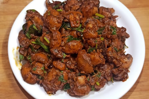செட்டிநாட்டு ஹோட்டல் சுவையில் மஷ்ரூம் சுக்கா - இப்படியும் செய்யலாம் | Chettinad Mushroom Sukka Recipe In Tamil செட்டிநாட்டு ஹோட்டல் சுவையில் மஷ்ரூம் சுக்கா - இப்படியும் செய்யலாம் | Chettinad Mushroom Sukka Recipe In Tamil