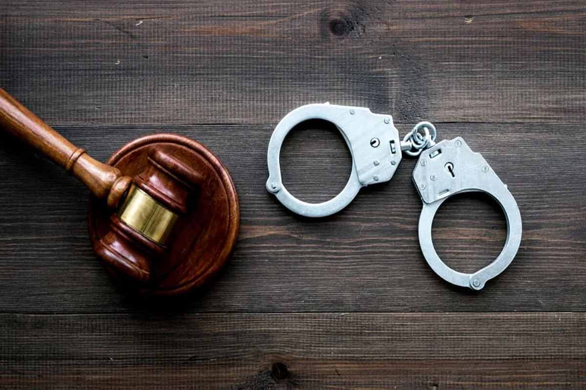 இலஞ்சம் பெற்ற குற்றச்சாட்டு - போக்குவரத்து பொலிஸ் அதிகாரிக்கு விளக்கமறியல் | Traffic Police Sergeant Remanded On Bribery இலஞ்சம் பெற்ற குற்றச்சாட்டு - போக்குவரத்து பொலிஸ் அதிகாரிக்கு விளக்கமறியல் | Traffic Police Sergeant Remanded On Bribery