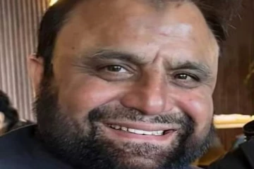 கனடாவில் வெளிநாட்டவரை தீவைத்துக் கொளுத்திய மர்ம நபர்