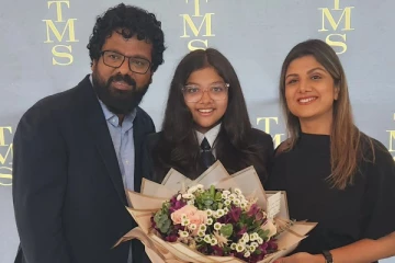 ரம்பா மகள் பள்ளி விழாவில் எடுத்த புகைப்படங்கள்