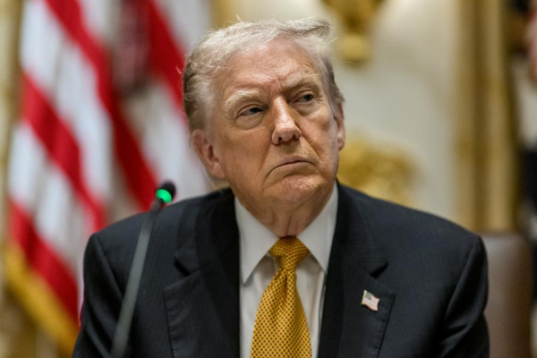 பிபிசி மீது ட்ரம்ப் சட்ட நடவடிக்கை ; 5 பில்லியன் டொலர் மானநஷ்ட வழக்கு | Trump Legal Action Against Bbc 5 Billion பிபிசி மீது ட்ரம்ப் சட்ட நடவடிக்கை ; 5 பில்லியன் டொலர் மானநஷ்ட வழக்கு | Trump Legal Action Against Bbc 5 Billion