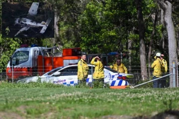 அவுஸ்திரேலியாவில் நேருக்குநேர் மோதிக்கொண்ட விமானங்கள்! மூவர் பலியான பரிதாபம்