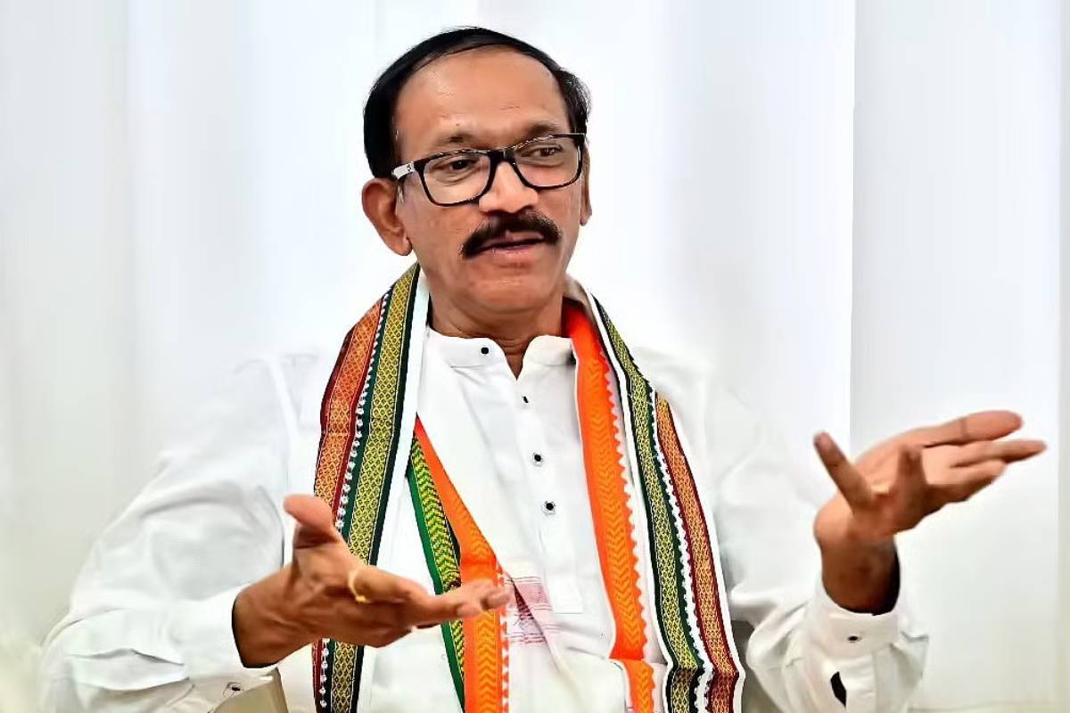 தவெகவிற்கு ஆதரவளிக்கும் காங்கிரஸ் - திமுக கடும் எதிர்ப்பு | Dmk Slams Congress For Support Tvk