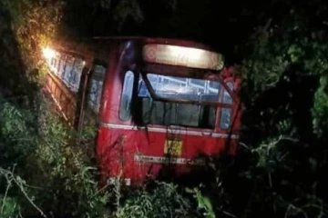 திடீர் மாரடைப்பால் விபத்து; 40 பேரின் உயிரை காத்த பேருந்து சாரதி உயிரிழப்பு