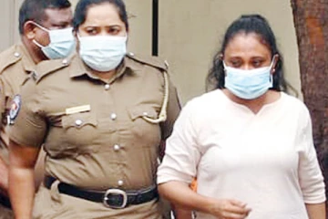 நடிகை தமிதாவும் அவரது கணவரும் சி.ஐ.டியினரால் கைது