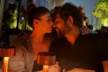 ஒரே ரொமான்ஸ் தான்!! கணவருடன் அவுட்டிங் சென்ற நடிகை நயன்தாரா.. புகைப்படங்கள்..