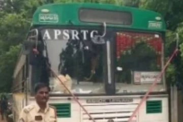 மாமியார் வீட்டிற்கு அரசு பஸ்ஸை ஓட்டிச் சென்ற நபர் - மனைவியை பார்க்க இப்படியா?