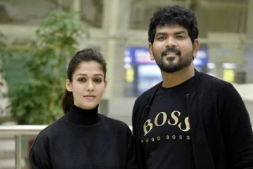 ஒரே காஸ்டியூமில் வந்து தங்களின் படத்தை பார்த்த விக்னேஷ் சிவன், நயந்தாரா ஜோடி!