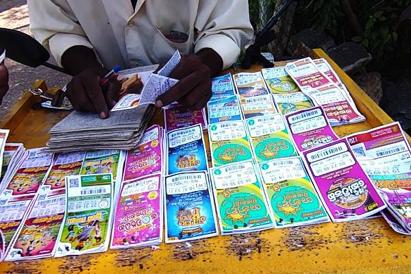 இலங்கை லொத்தர் வரலாற்றில் புதிய சாதனை: 62 கோடிக்கு அதிபதியான நபர்! | Srilanka Biggest Lottery Prize 620 Million Kapruka