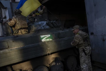 உக்ரைனின் முக்கிய நகருக்குள் நுழைந்தது ரஷ்ய ராணுவம்! 2 பேர் உயிரிழப்பு