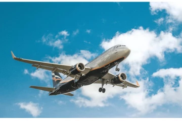 ஒரேஒரு பயணியுடன் 4,000 கி.மீ பறந்த விமானம்!